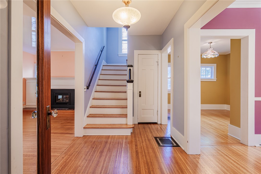 280 Berkeley Street Rochester, NY 14607 - Photo 8 of 48