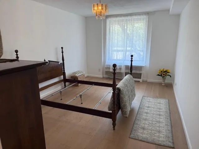 $450,000 | 2121 Shore Parkway, Unit 3C | Gravesend