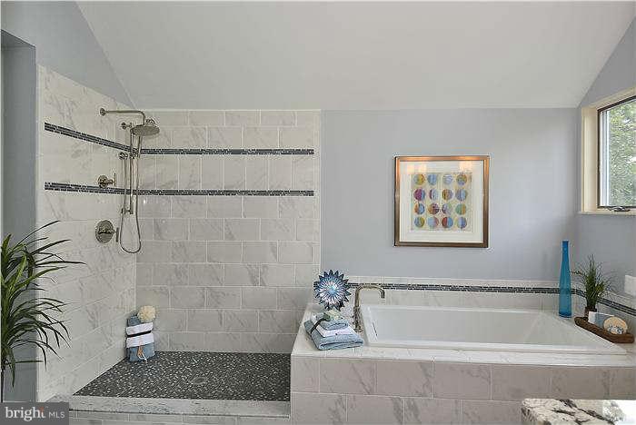 2909 Daniel Road Chevy Chase, MD 20815 - Photo 15 of 30 Bath (Master)