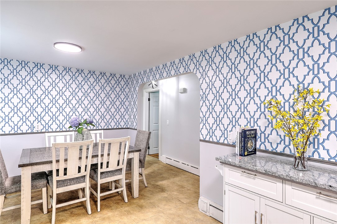 475 River Road Lincoln, RI 02865 - Photo 13 of 37