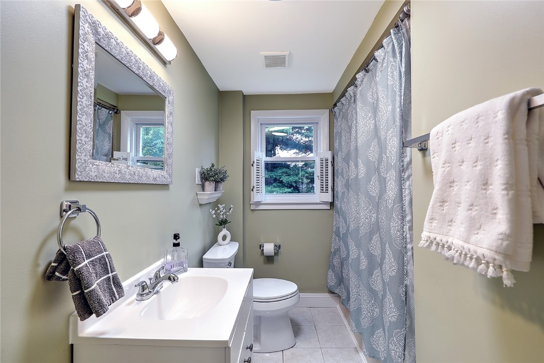 475 River Road Lincoln, RI 02865 - Photo 29 of 37