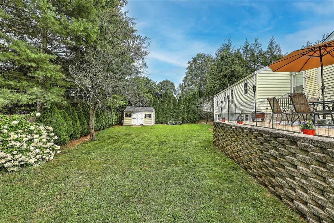 475 River Road Lincoln, RI 02865 - Photo 31 of 37