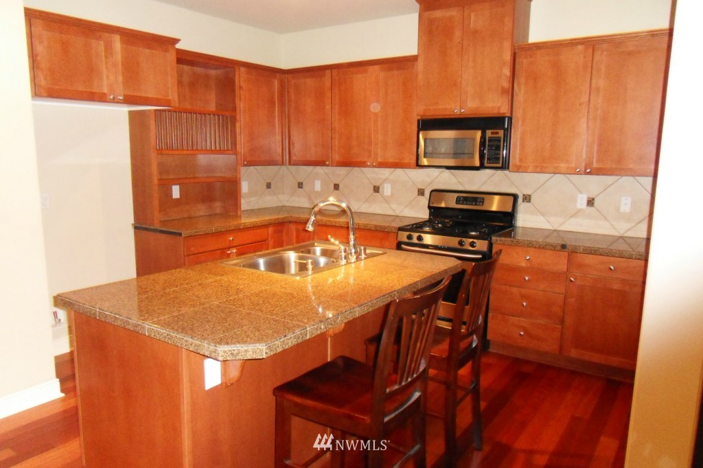 3518 182nd Place Southeast Bothell, WA 98012 - Photo 2 of 19