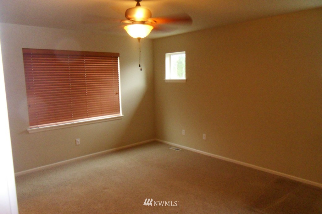 3518 182nd Place Southeast Bothell, WA 98012 - Photo 8 of 19