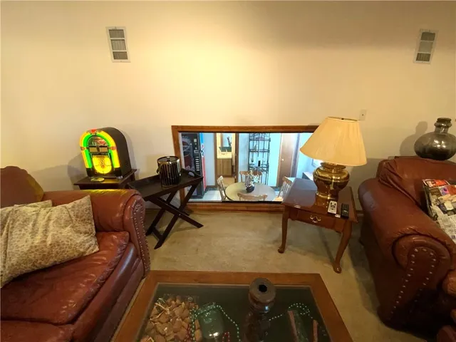 $375,000 | 10526 Rowland Avenue, Kansas City, KS 66109