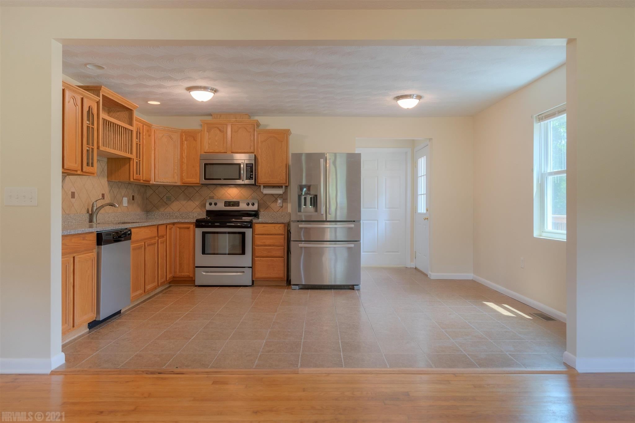 2852 Spring House Road Christiansburg, VA 24073 - Photo 10 of 30 Gallery Image 10