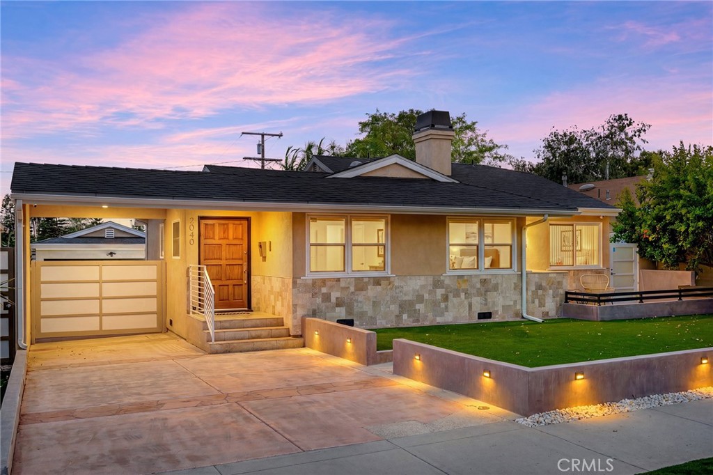 2040 West Kenneth Road Glendale, CA 91201 - Photo 1 of 1