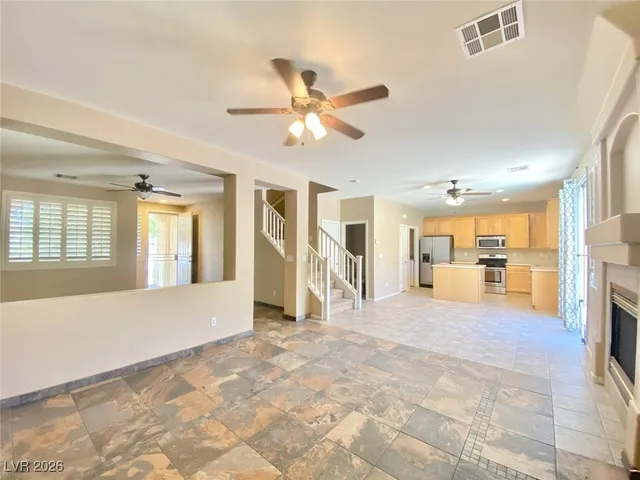 $2,800 | 332 Summer Palace Way, Las Vegas, NV 89144