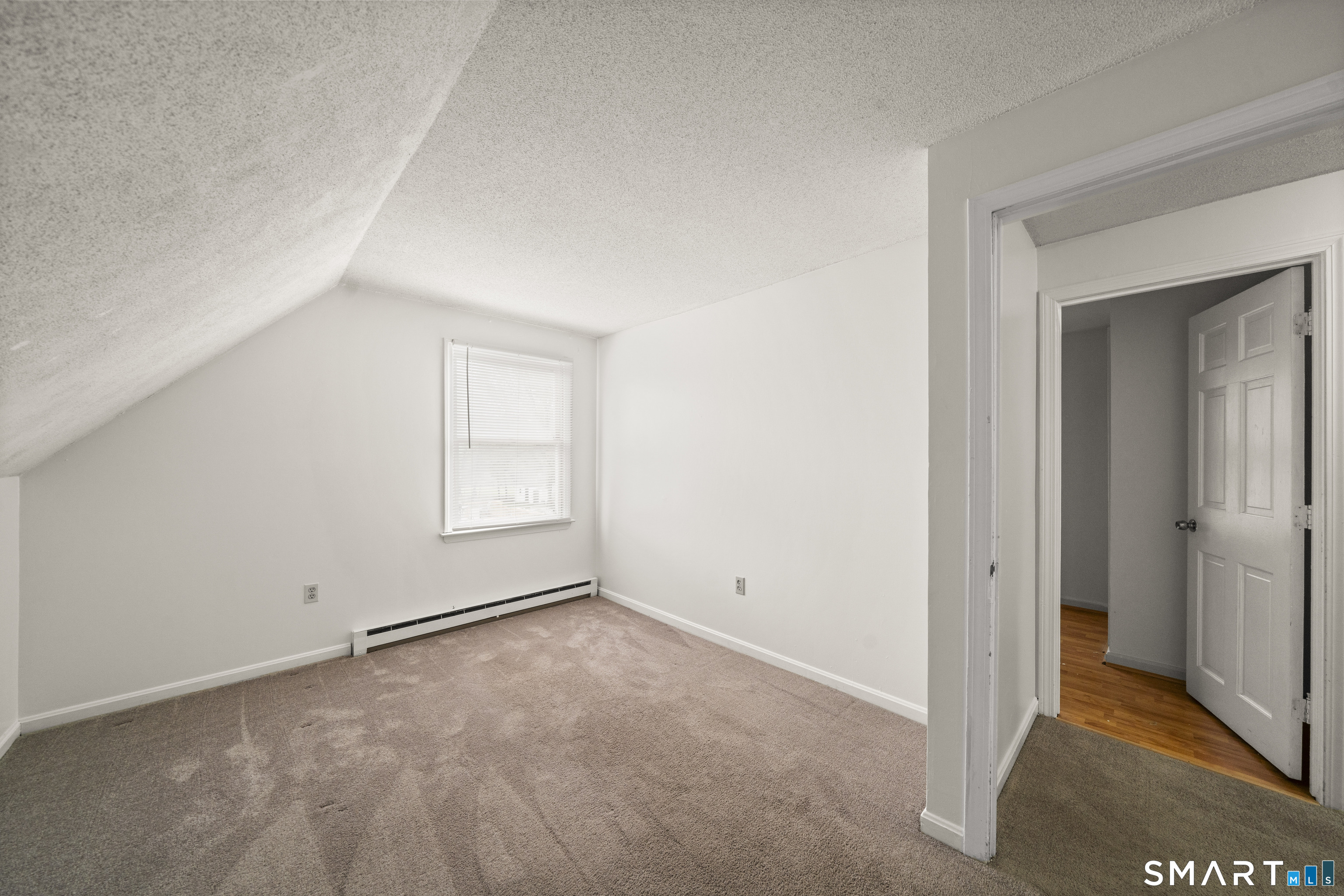 209 Pine Ln Extension Windsor, CT 06095 - Photo 23 of 38