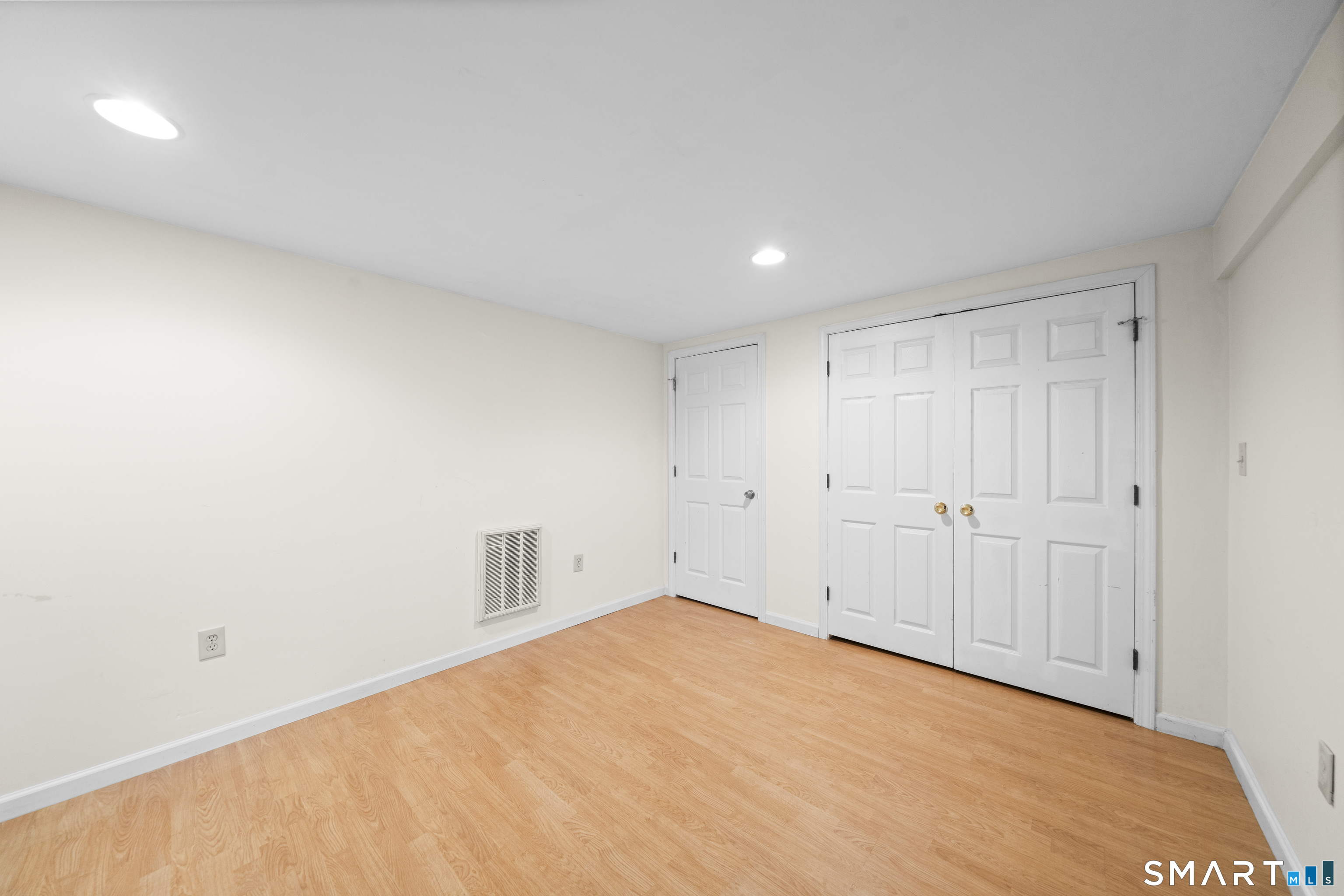 209 Pine Ln Extension Windsor, CT 06095 - Photo 32 of 38