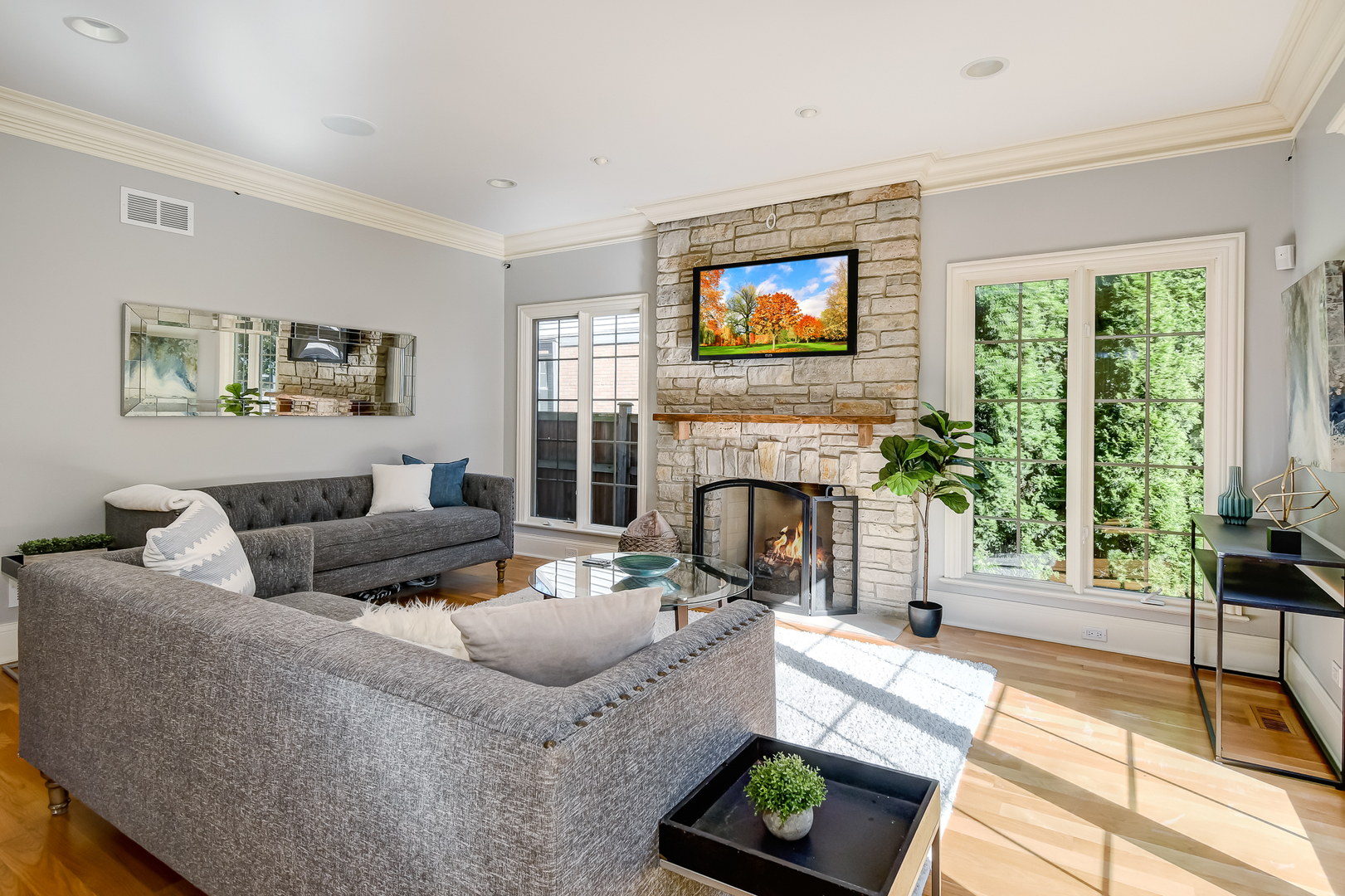 621 North County Line Road Hinsdale, IL 60521 - Photo 13 of 48 a living room with furniture and a fireplace