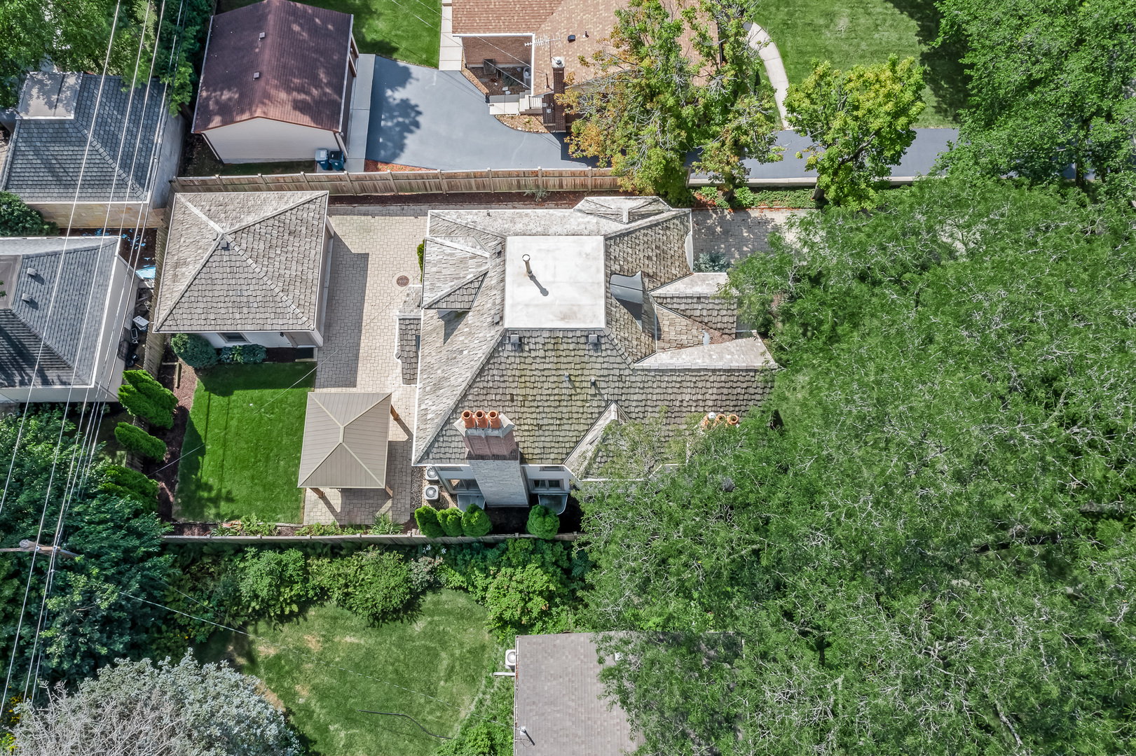 621 North County Line Road Hinsdale, IL 60521 - Photo 40 of 48 an aerial view of a house
