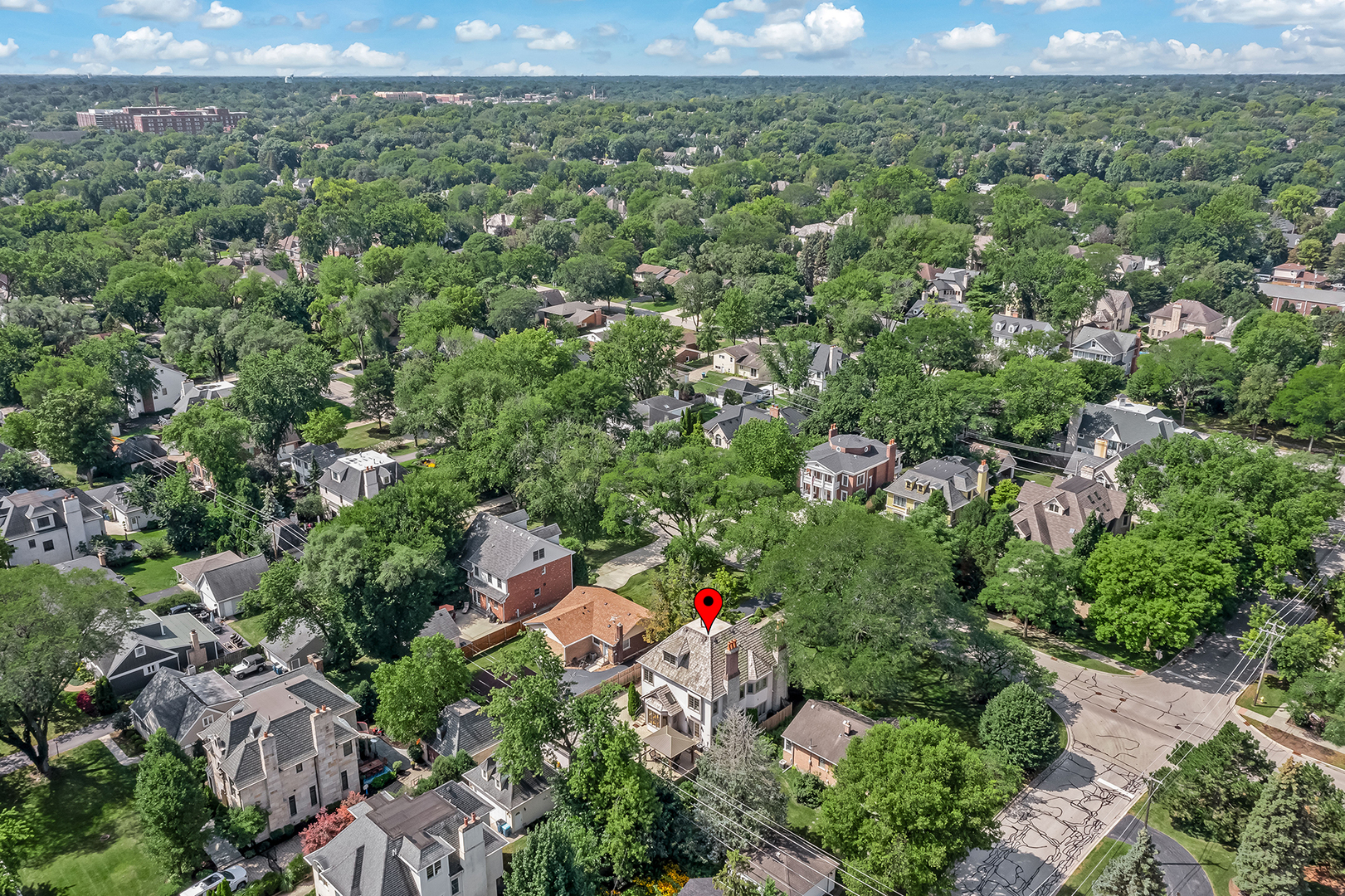 621 North County Line Road Hinsdale, IL 60521 - Photo 44 of 48 an aerial view of a house with a yard