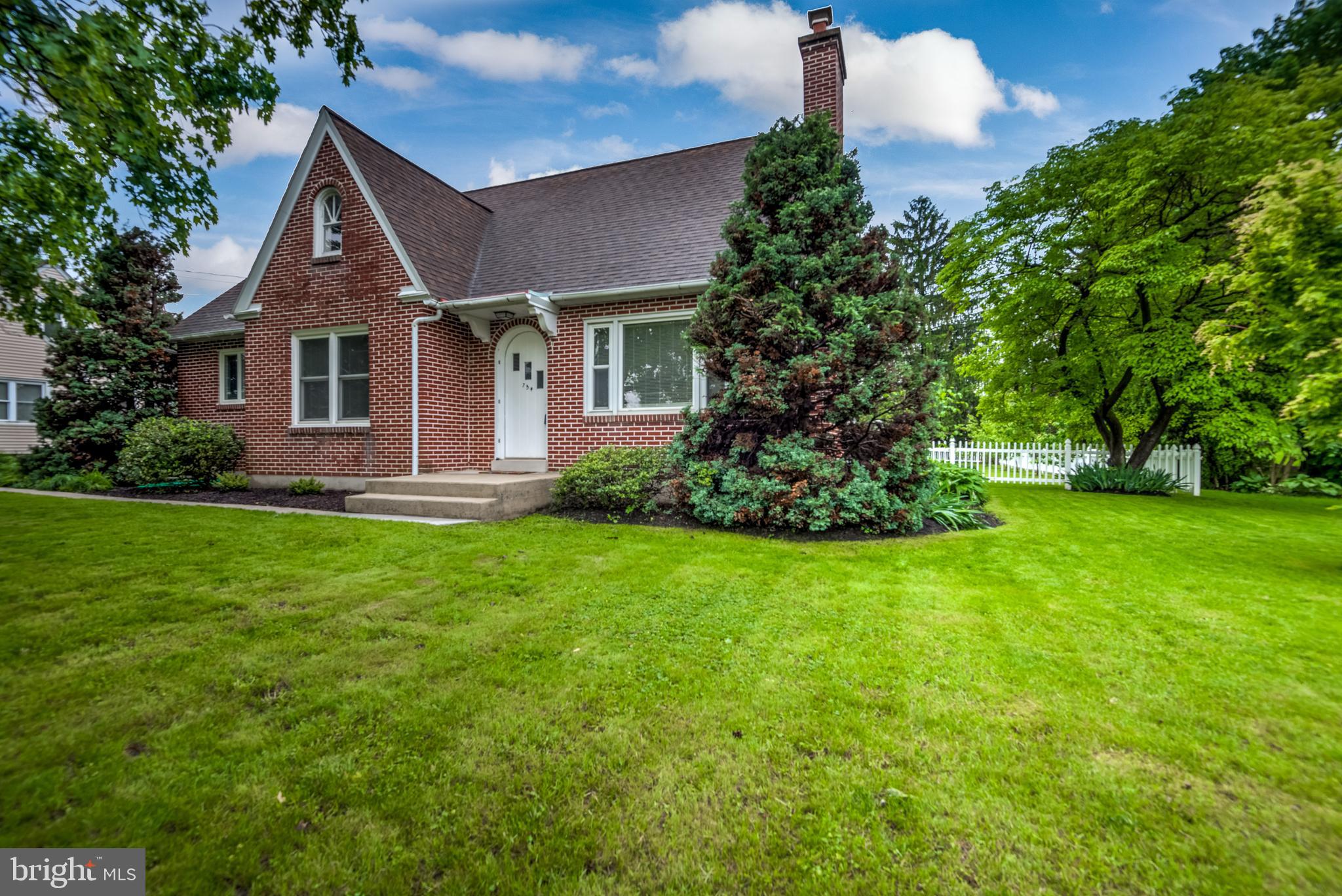 754 Fishburn Road Hershey, PA 17033 - Photo 1 of 25 Welcome to 754 Fishburn Rd