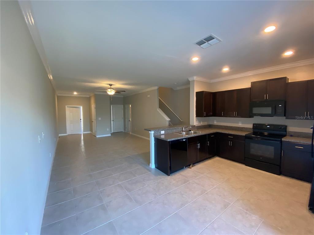 11736 Dumaine Valley Road Riverview, FL 33579 - Photo 4 of 23