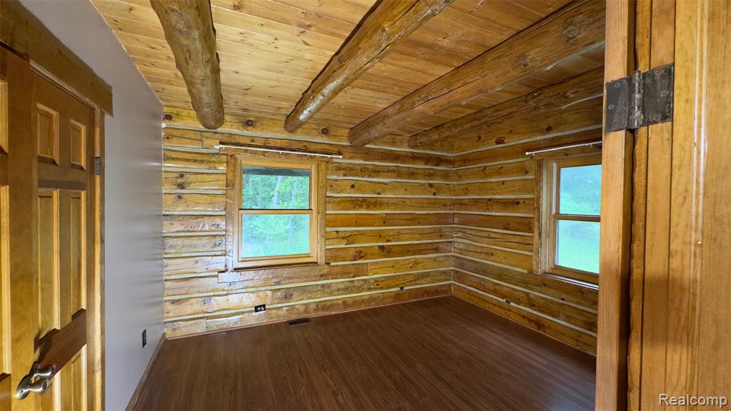 2608 East Sutton Road Metamora, MI 48455 - Photo 15 of 64