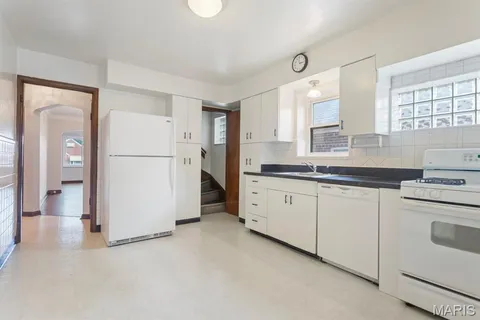 $349,900 | 5665 Oleatha Avenue, St. Louis, MO 63139
