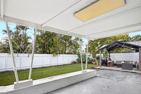 $540,000 | 821 North 73rd Avenue, Hollywood, FL 33024