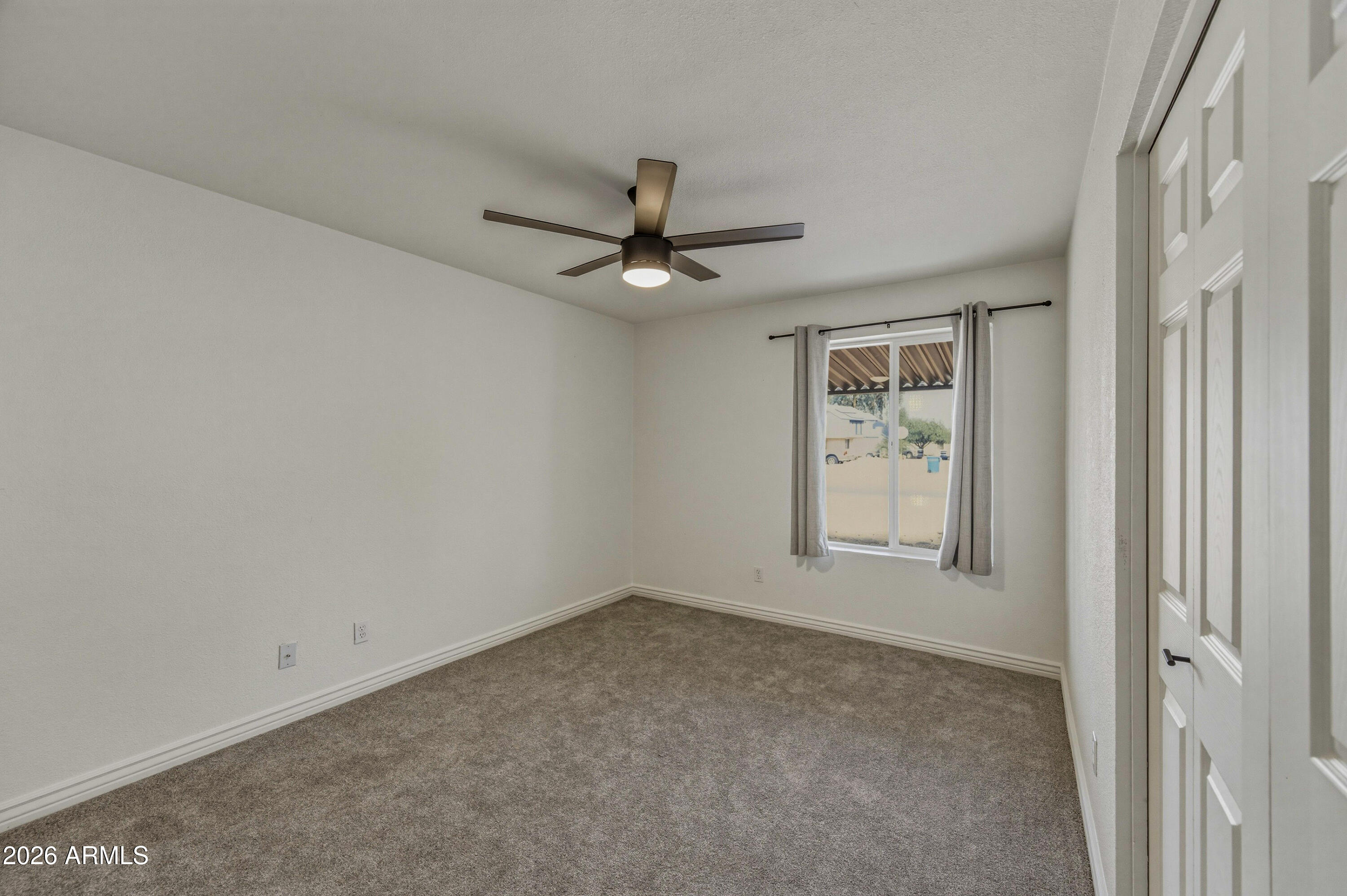 2616 South Ext Road Mesa, AZ 85210 - Photo 16 of 26 2616 S Extension Rd-215