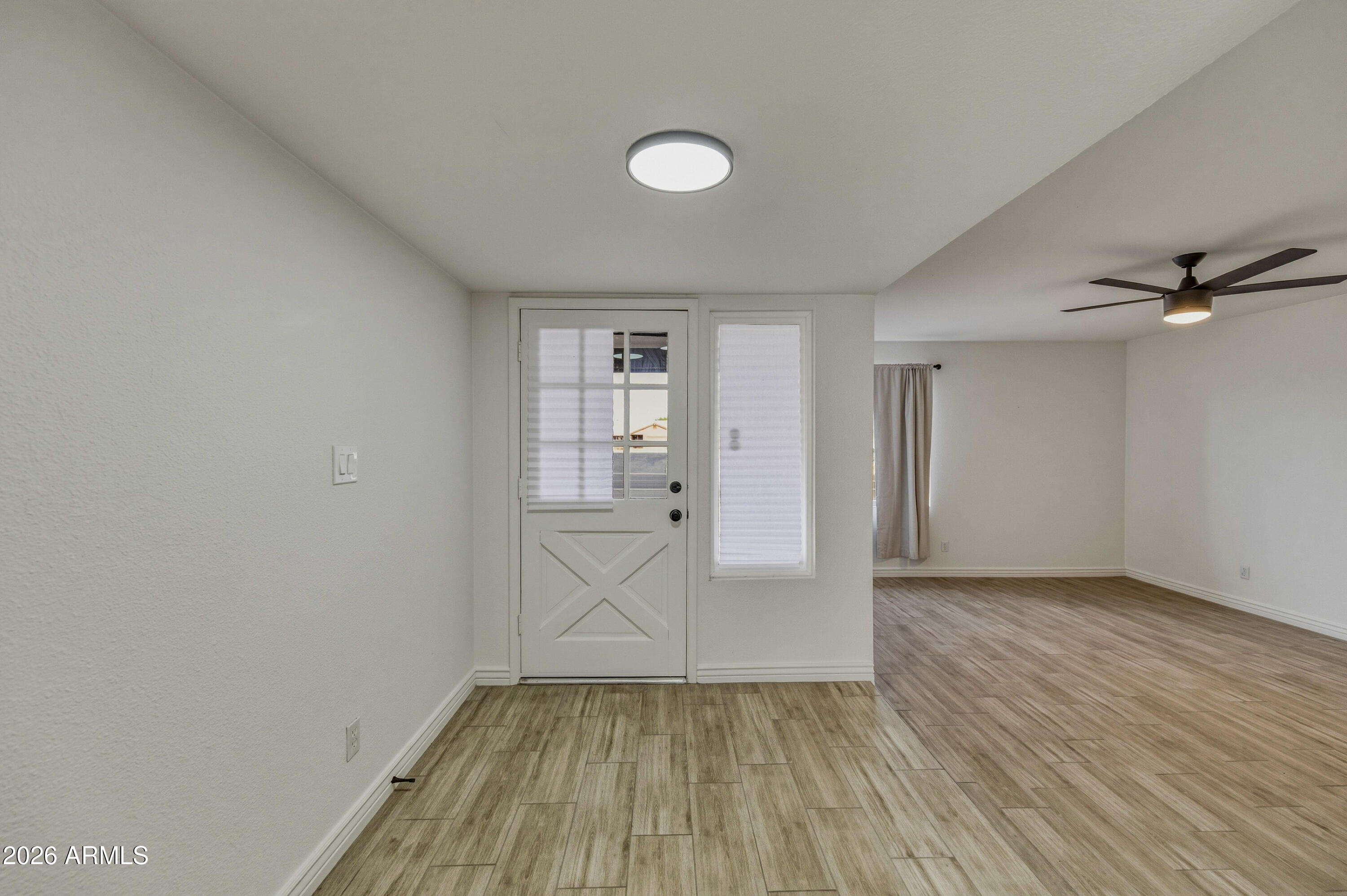 2616 South Ext Road Mesa, AZ 85210 - Photo 22 of 26 2616 S Extension Rd-202