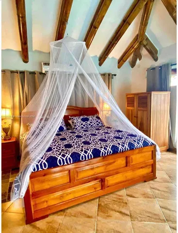 a view of outdoor space