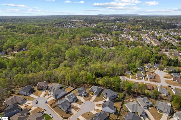 $435,000 | 603 Creekside Bluff, Simpsonville, SC 29681