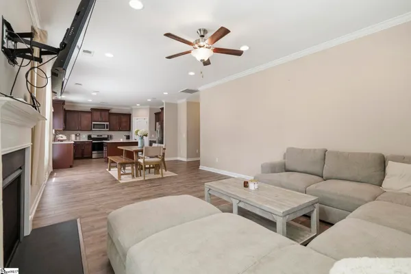 $435,000 | 603 Creekside Bluff, Simpsonville, SC 29681