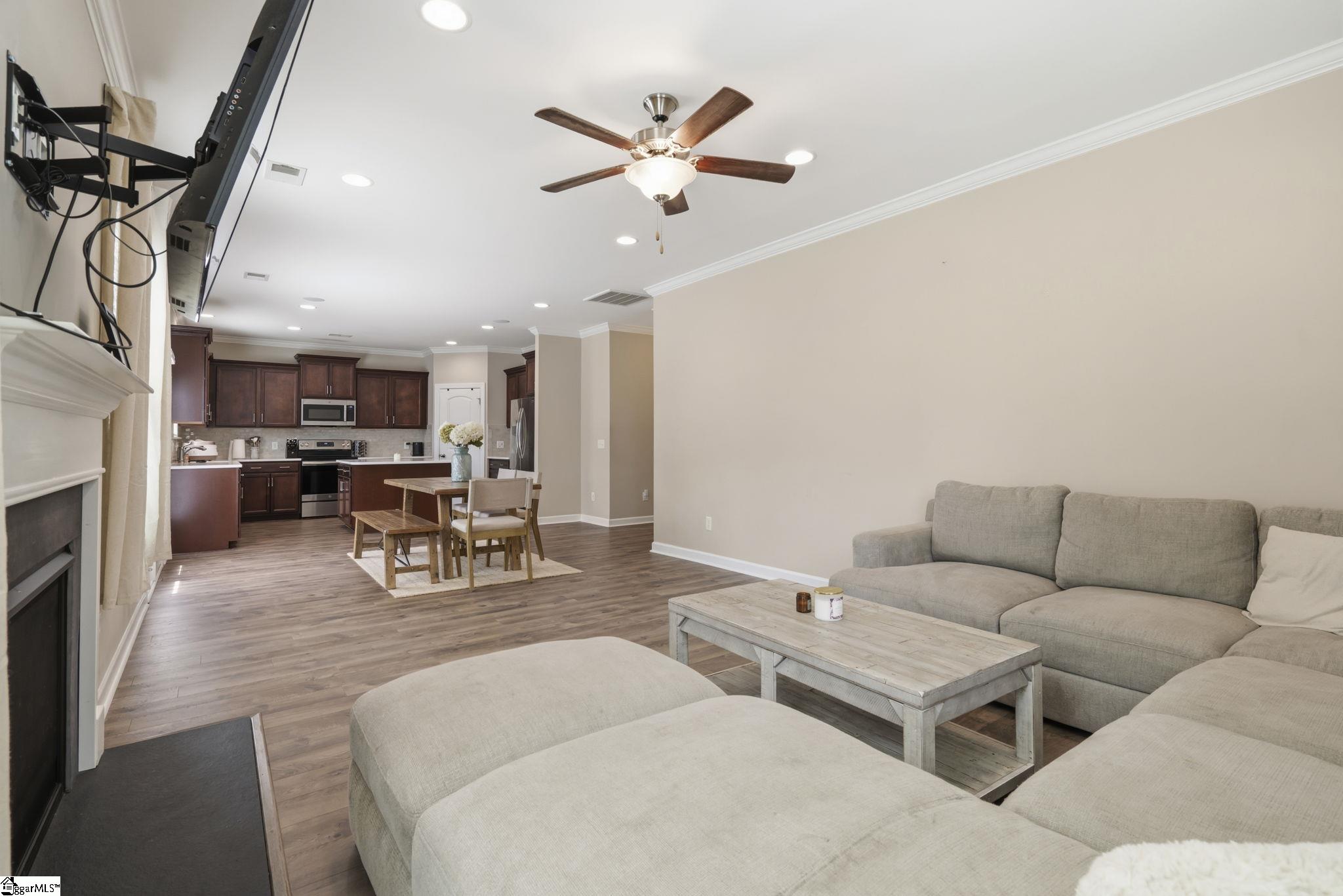 603 Creekside Bluff Simpsonville, SC 29681 - Photo 8 of 31