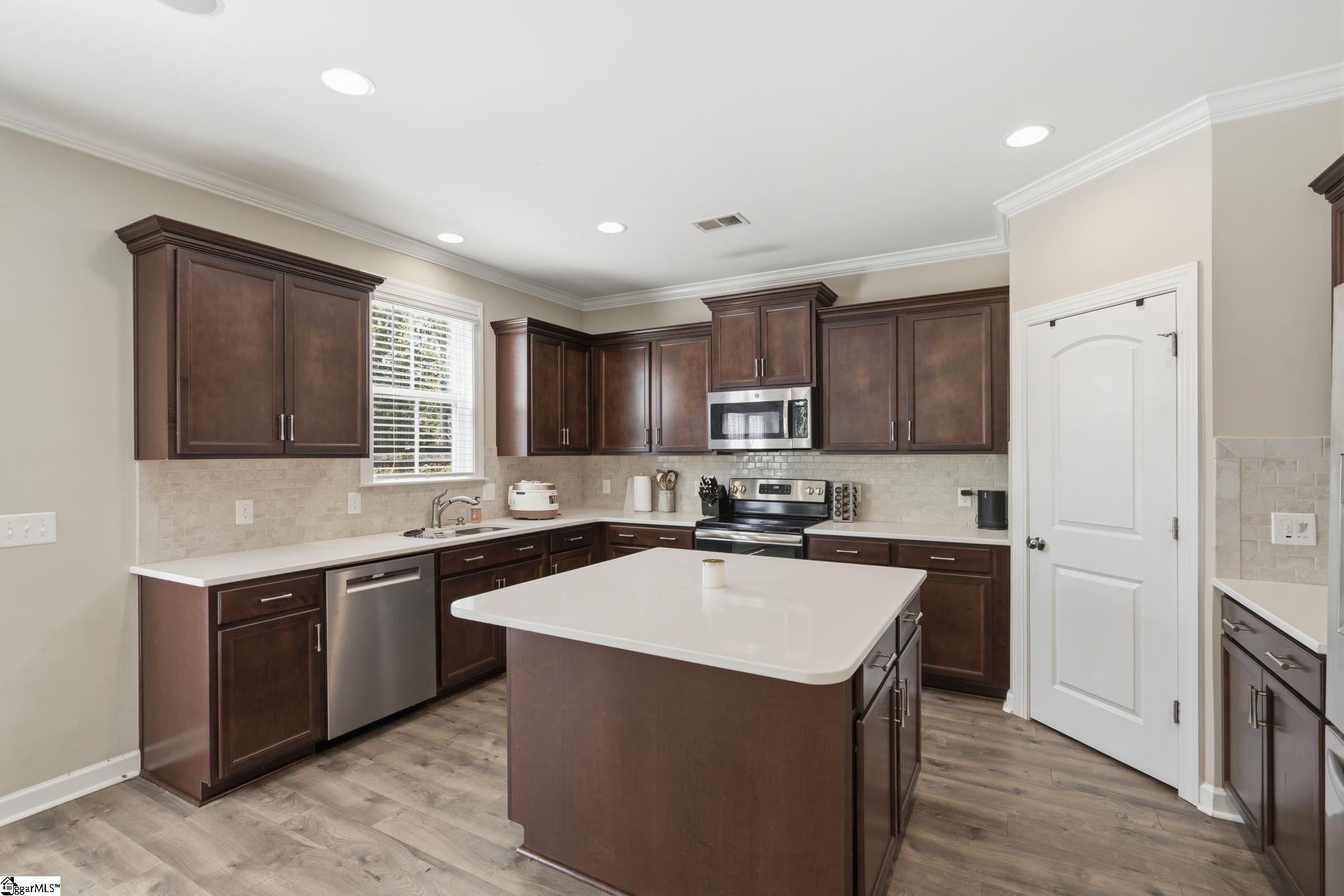 603 Creekside Bluff Simpsonville, SC 29681 - Photo 10 of 31