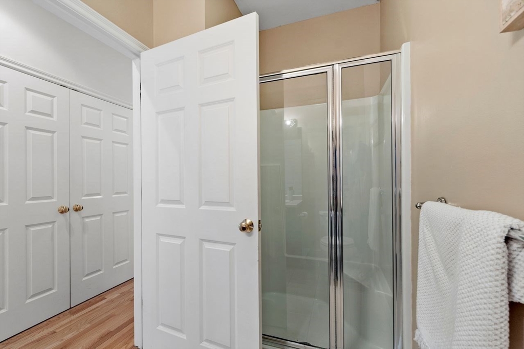 25 Flagstone Way, Unit 25 Windham, NH 03087 - Photo 18 of 32