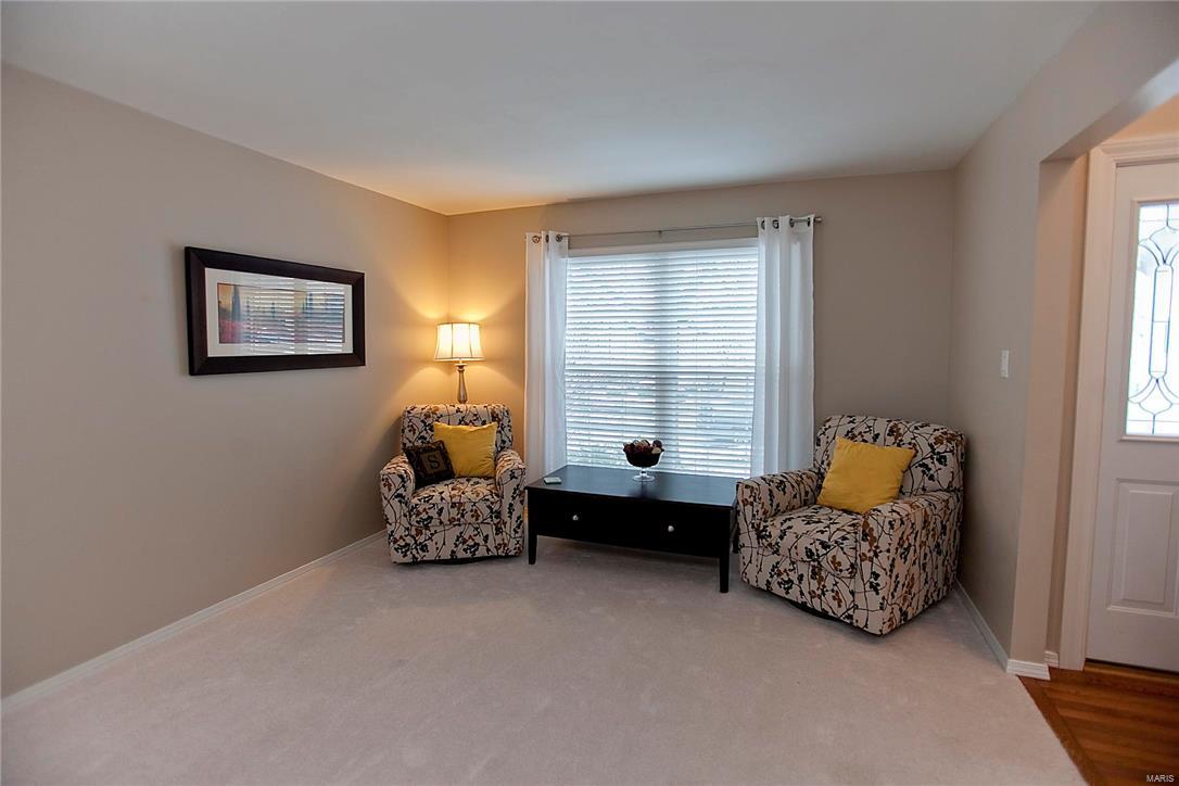 412 Arbor Spring Drive Ballwin, MO 63021 - Photo 6 of 33