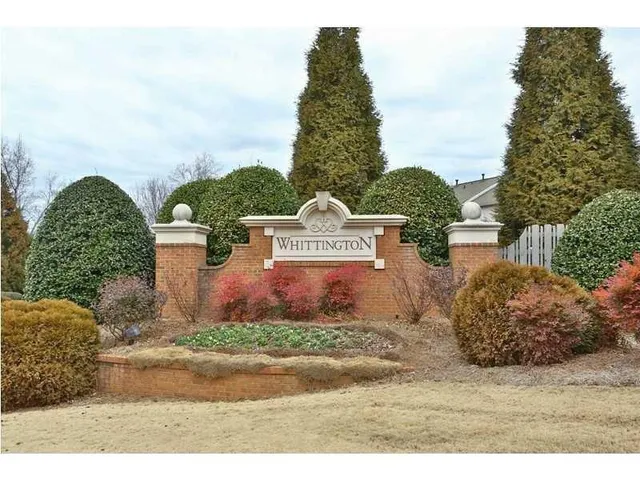 $1,899 | 962 Prestwyck Court, Alpharetta, GA 30004