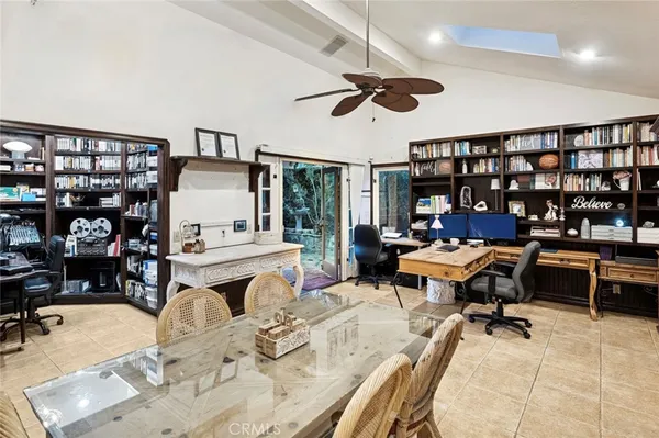 $2,399,999 | 30951 Via Errecarte, San Juan Capistrano, CA 92675