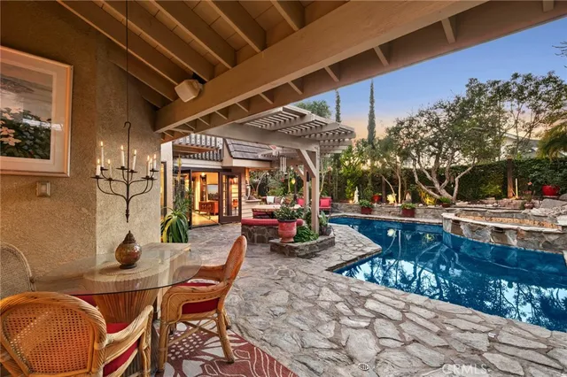 $2,499,000 | 30951 Via Errecarte, San Juan Capistrano, CA 92675