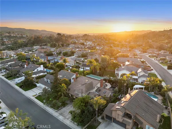 $2,399,999 | 30951 Via Errecarte, San Juan Capistrano, CA 92675