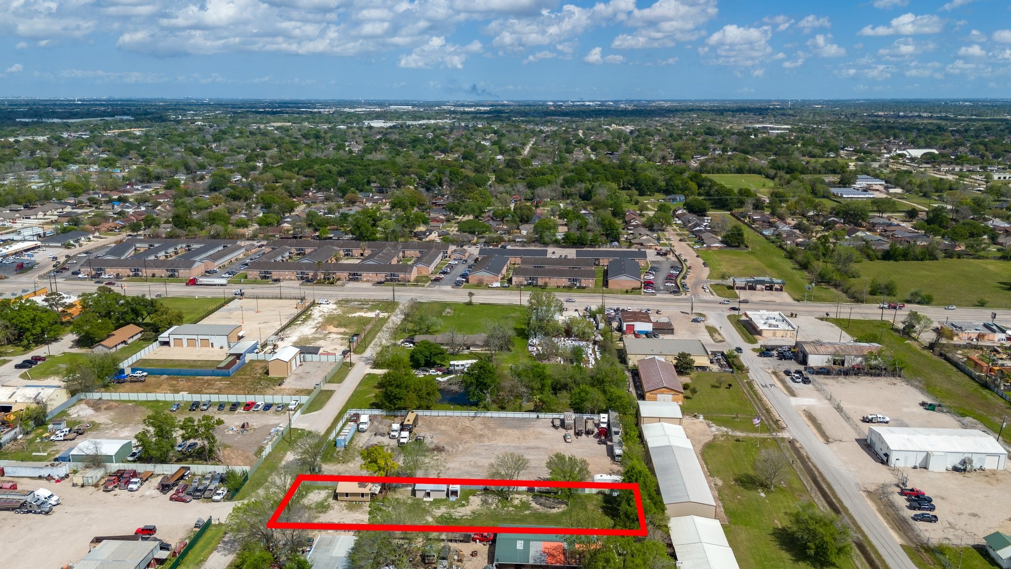 7525 Peekskill Lane Houston, TX 77075 - Photo 11 of 11 an aerial view of residential houses with outdoor space