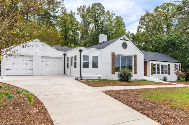 $374,900 | 178 East Salisbury Street, Denton, NC 27239