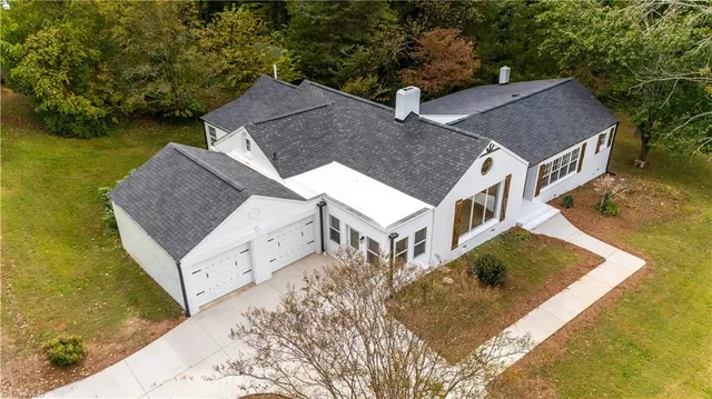 $374,900 | 178 East Salisbury Street, Denton, NC 27239