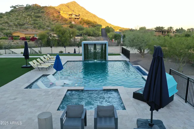 a view of a terrace with sitting area