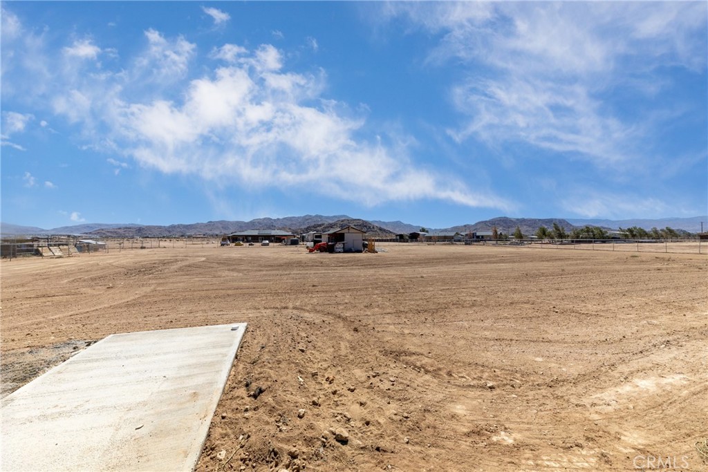 14625 Olema Road Apple Valley, CA 92307 - Photo 32 of 41