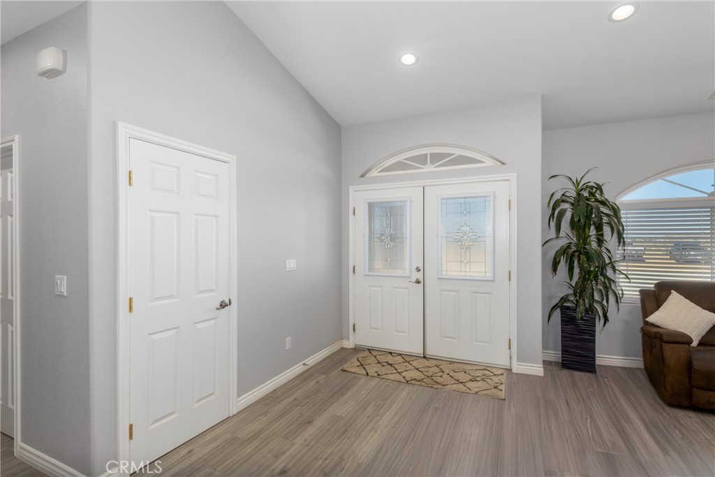 14625 Olema Road Apple Valley, CA 92307 - Photo 8 of 41