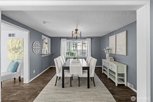 $740,000 | 15220 12th Avenue Northeast, Unit 15220, Shoreline, WA 98155