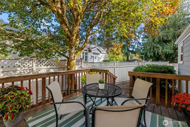 $740,000 | 15220 12th Avenue Northeast, Unit 15220, Shoreline, WA 98155