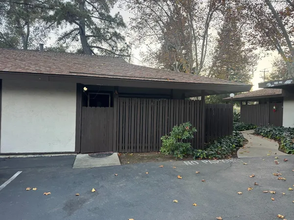$3,200 | 5434 Roundtree Court, Unit A, Concord, CA 94521