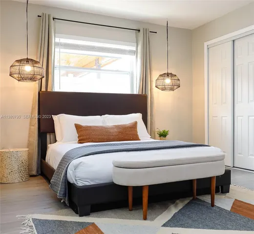 $4,400 | 2761 Southwest 33rd Avenue, Unit 2, Miami, FL 33133