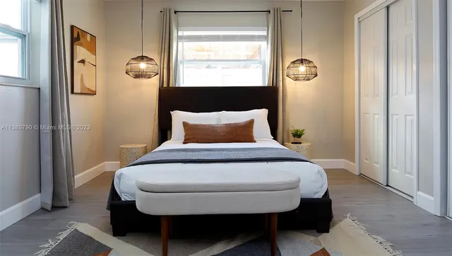 $4,400 | 2761 Southwest 33rd Avenue, Unit 2, Miami, FL 33133