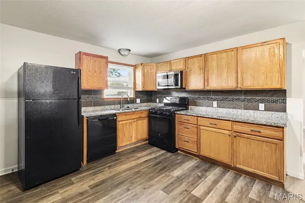 $195,900 | 1845 Violet Drive, Florissant, MO 63031