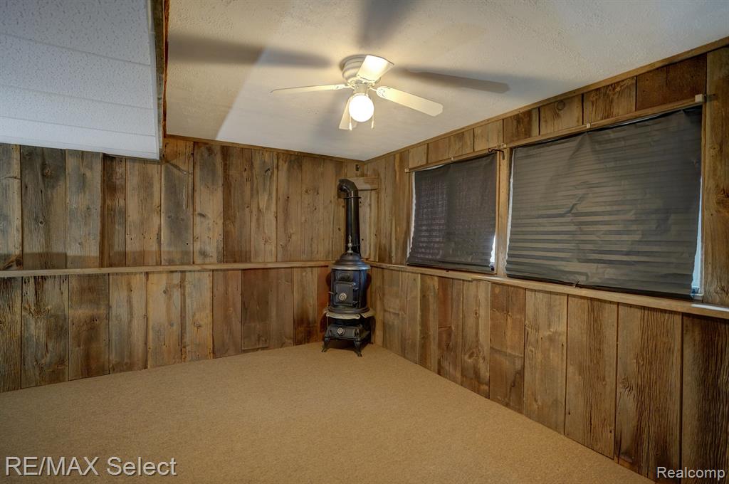 2470 Crane Road Fenton, MI 48430 - Photo 26 of 36