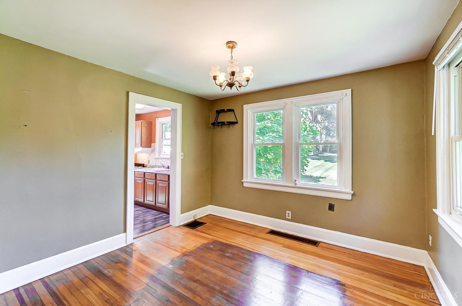 525 Fleming Road Cincinnati, OH 45231 - Photo 14 of 50