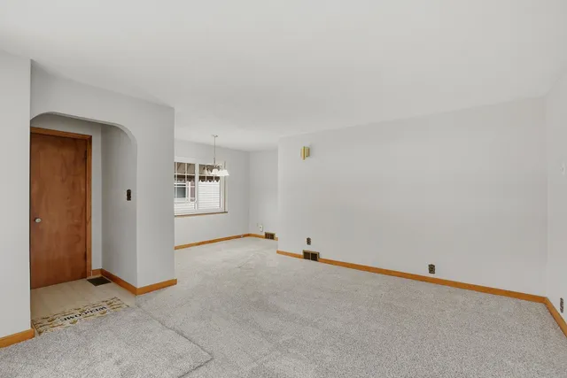 $136,000 | 1923 31st Street, Moline, IL 61265